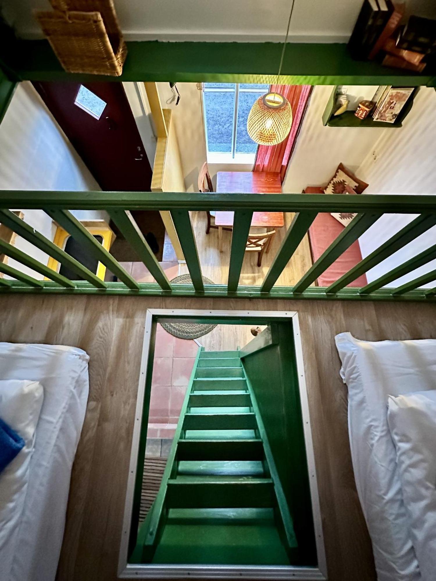 Berunes Hi Hostel ภายนอก รูปภาพ